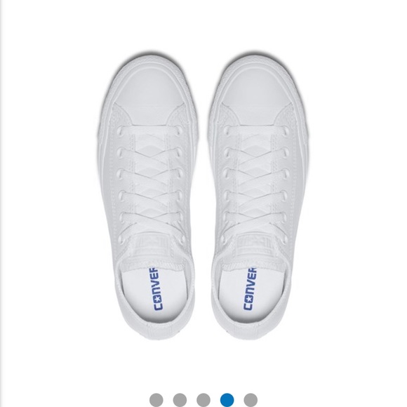 White Converse - Size 9 - Picture 1 of 2